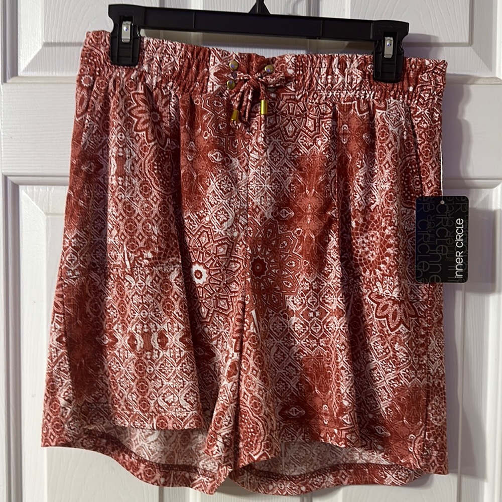 New with tags dress shorts